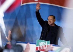 Decadenza, Berlusconi fuori dal Parlamento