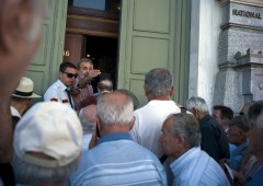 Grecia: arriva bail in. Fallimenti? Pagano gli obbligazionisti
