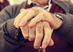 Istat conferma: italiani sempre più vecchi, età media sale a 45 anni