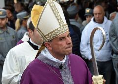 Amatrice, vescovo Pompili: “Non uccide terremoto, ma opere dell’uomo”