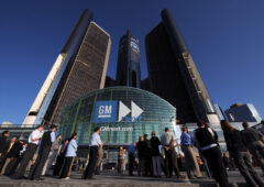 GM: titolo schizza fino a oltre +10%, colosso aumenta dividendi e lancia buyback da $10 miliardi
