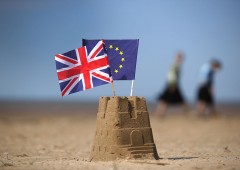 Brexit, Ue minaccia di imporre sanzioni severe a Londra