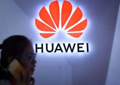 Huawei è il secondo venditore al mondo di smartphone: scalzata Apple