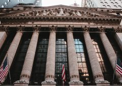 Mercati, crolla Wall Street: perché è una bella notizia