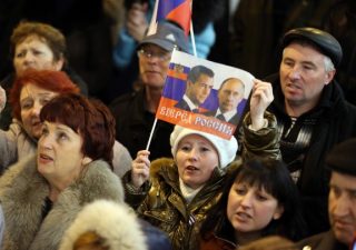 Russia: corsa agli sportelli in vista del default