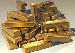 Oro in forte calo: possibili ulteriori ribassi