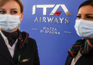 Ita Airways: corsa a due per la privatizzazione, le prossime tappe