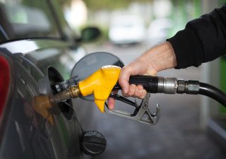 L'Ue mette al bando auto a diesel e benzina, a partire dal 2035. Anfia: 
