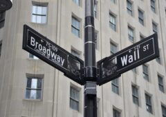 Wall Street: futures S&P 500 in salita dello 0,18%