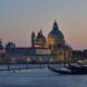 Mostra Venezia, il red carpet è d'oro: bilancio record, dal cinema 4 miliardi